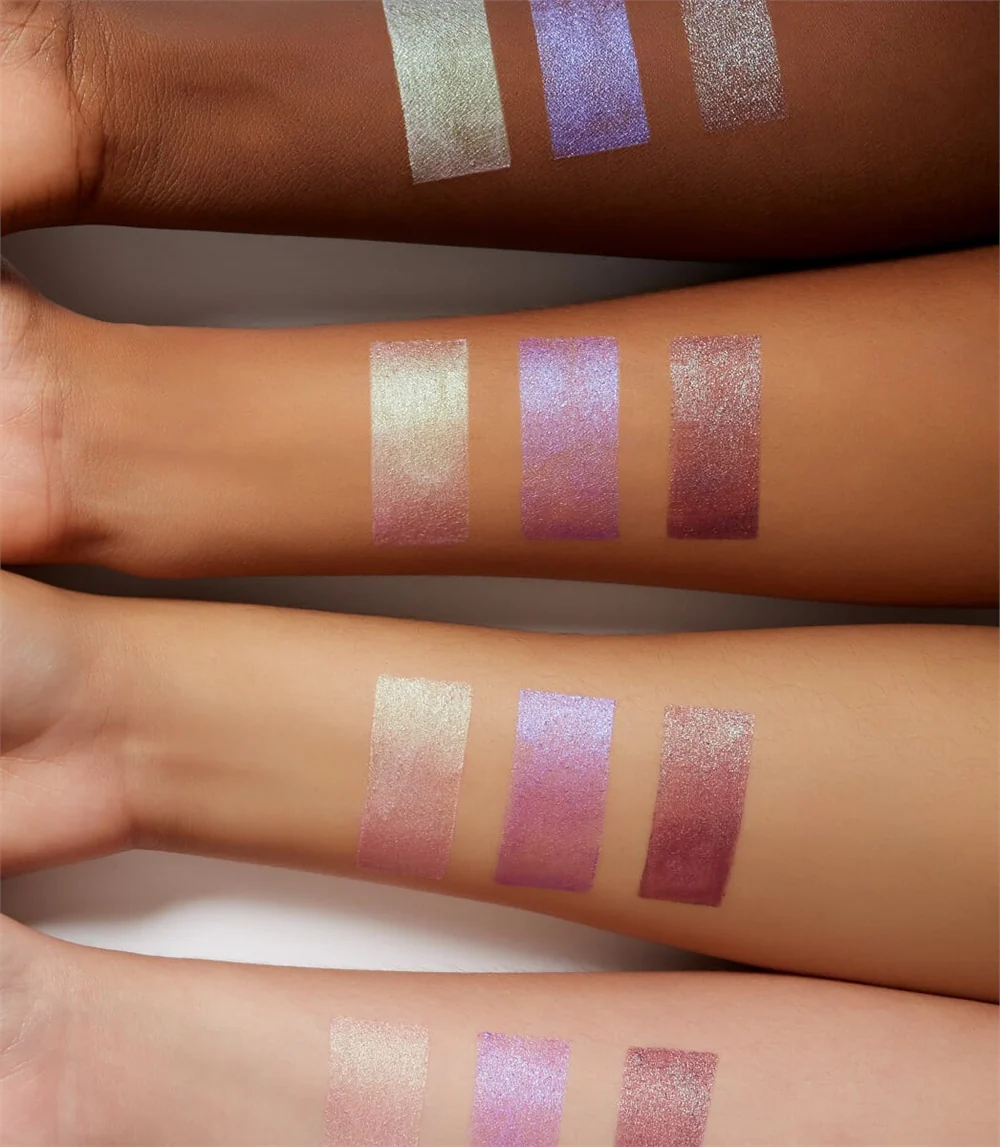 Friyay Feeling Metallic Lipstick - Image 3