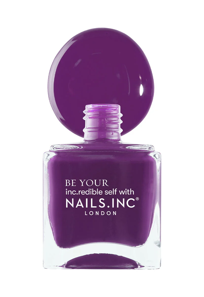 Leave Them On Red 4-Piece Nail Polish Set - Image 13