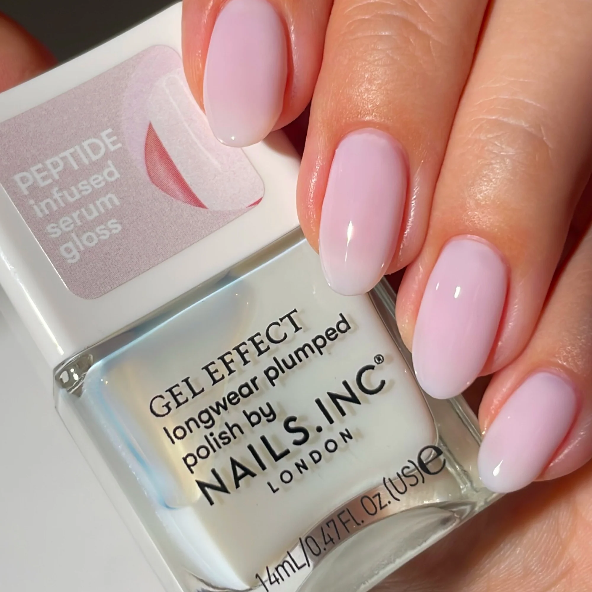 Plump and Glow 8-Piece Peptide-Infused Nail Polish Set - Image 3